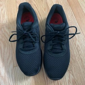 Nike sneakers (Mens)